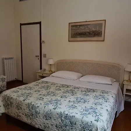 Hotell Grand De Londres 4*