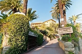 Grand De Londres Hotell 4*