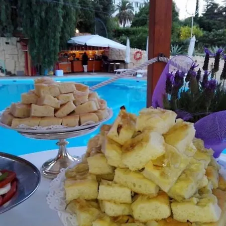 Grand De Londres Hotell 4*