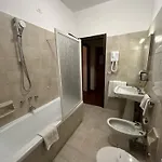 Grand De Londres ホテル 4*