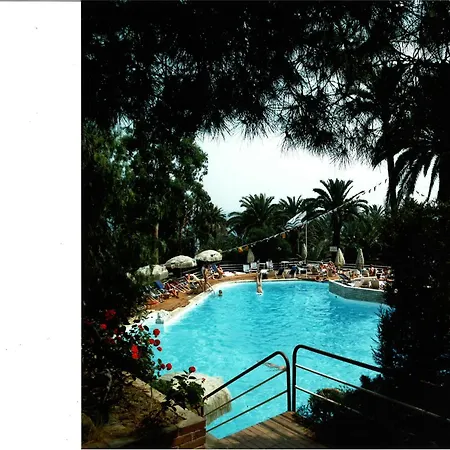 Grand De Londres 4* سانريمو