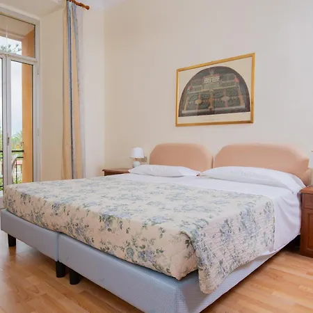 Grand De Londres 호텔 4*