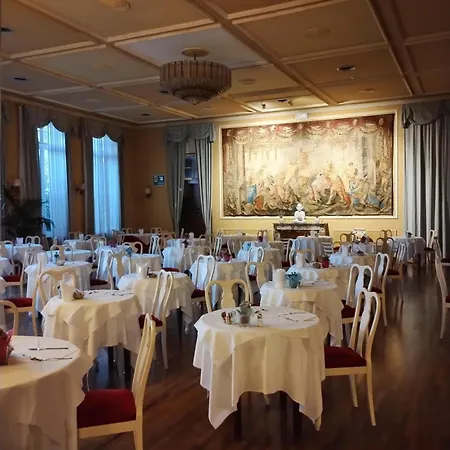 Otel Grand De Londres 4*