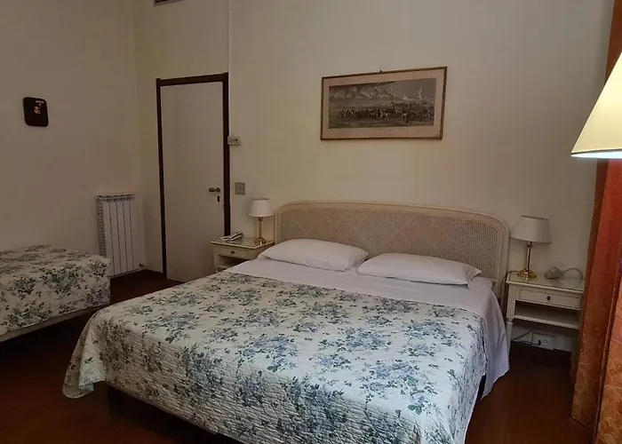 Otel Grand De Londres 4*