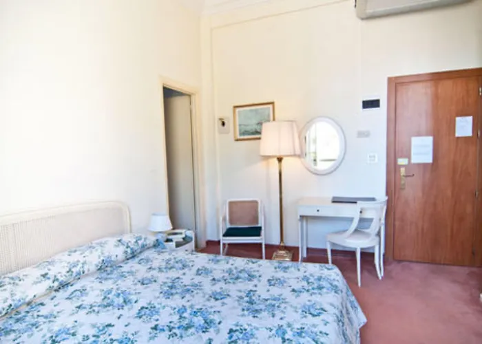 Grand De Londres Otel