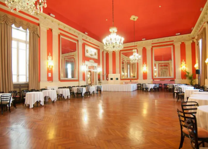 호텔 Grand De Londres 4*