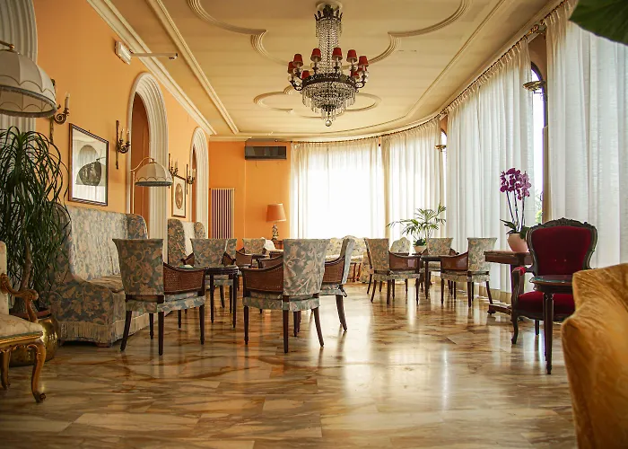 Grand De Londres Otel Sanremo