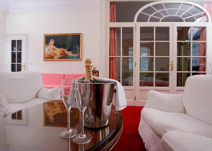 Otel Grand De Londres 4*