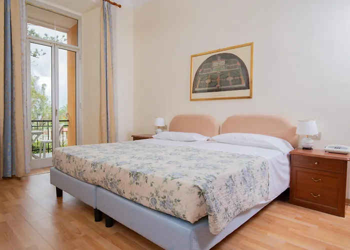 Grand De Londres Otel 4*